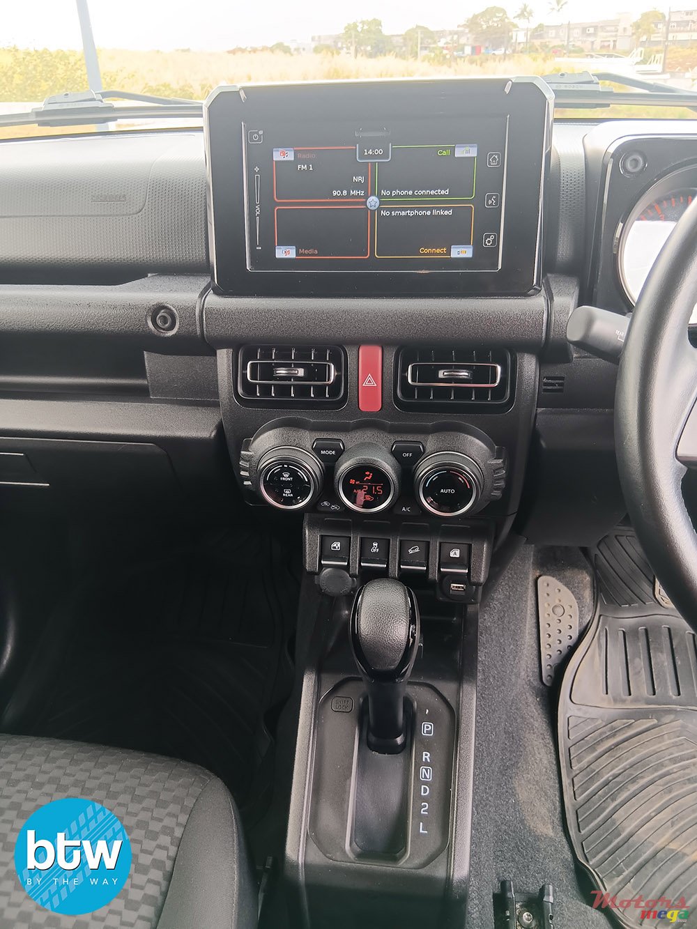 2021' Suzuki Jimny photo #6