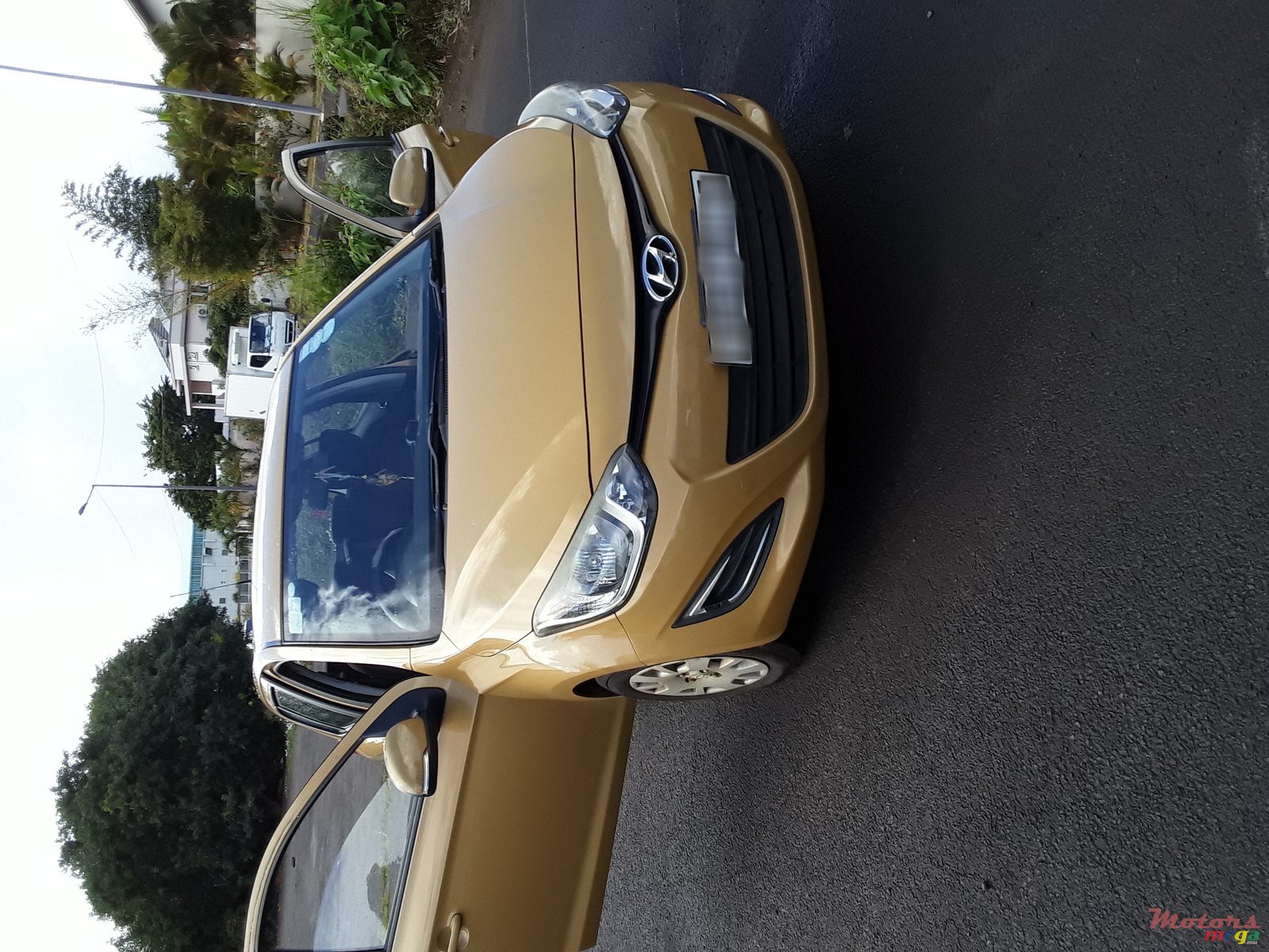 2015' Hyundai i20 photo #1