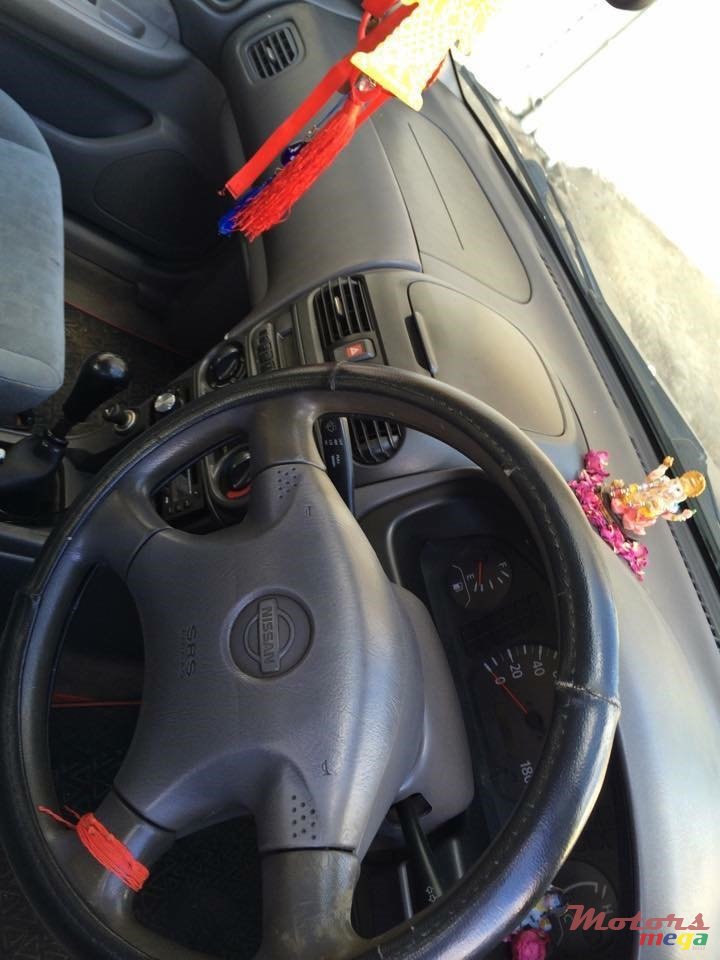 1998' Nissan B15 photo #4