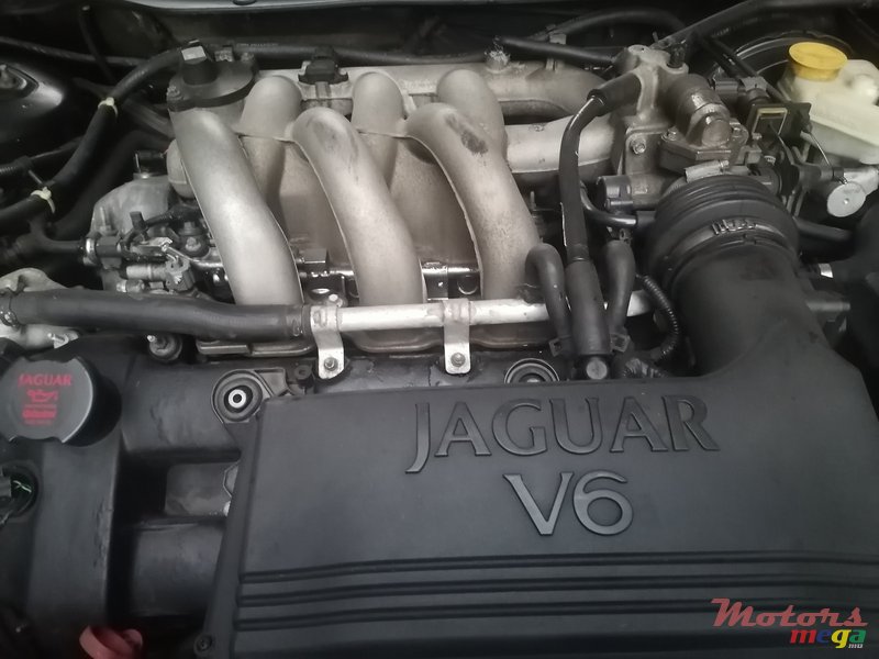 2008' Jaguar X-Type photo #3