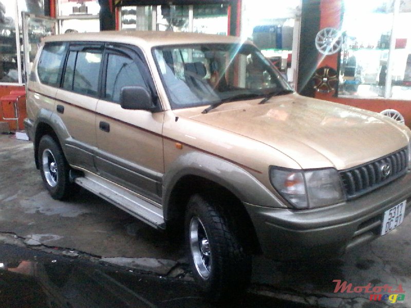 1997' Toyota Land Cruiser Prado Yes photo #1