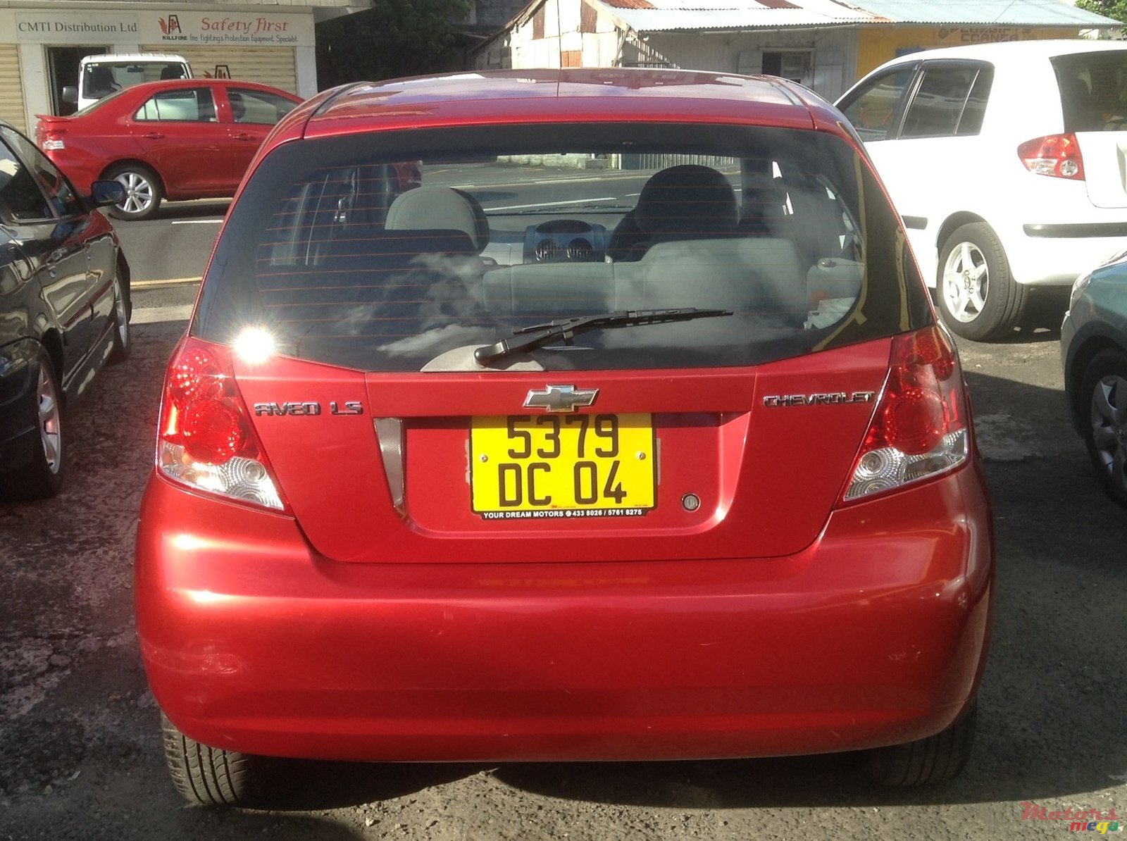 2004' Chevrolet Aveo photo #3