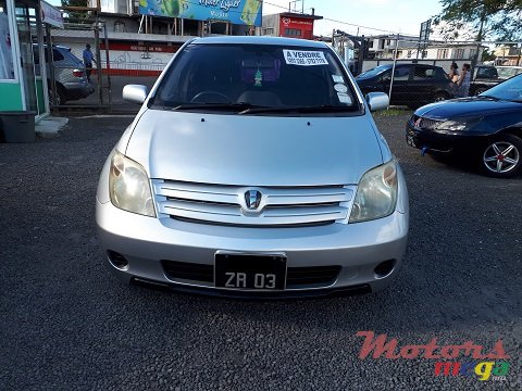 2003' Toyota photo #1