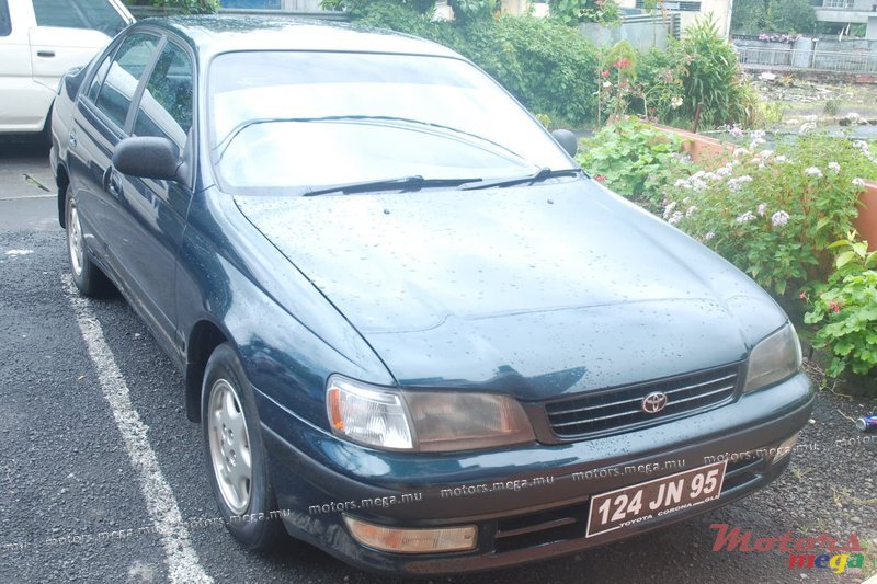 1995' Toyota Corona photo #2