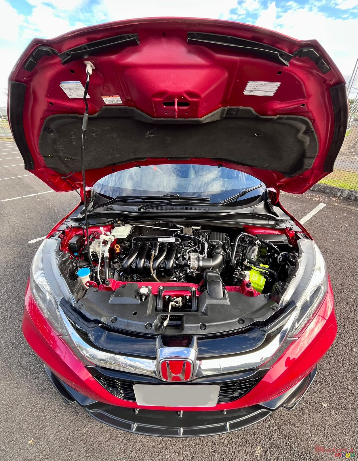 2016' Honda HR-V Vezel RS photo #4