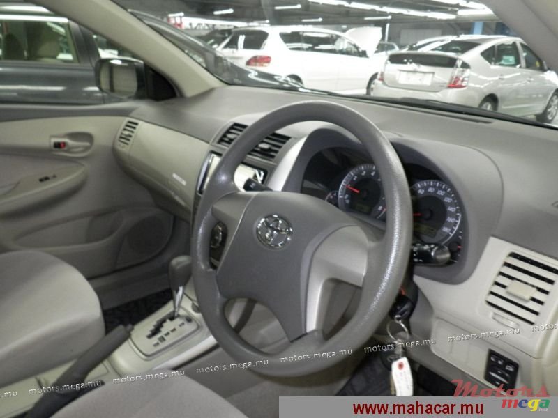 2011' Toyota Axio photo #4