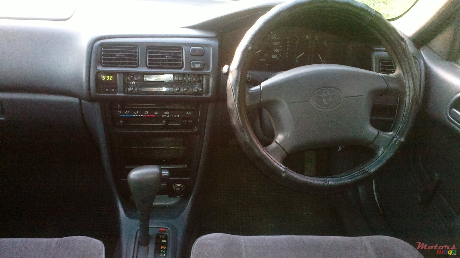 1997' Toyota Corolla photo #4