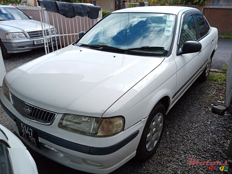 1999' Nissan Sunny B 15 photo #1