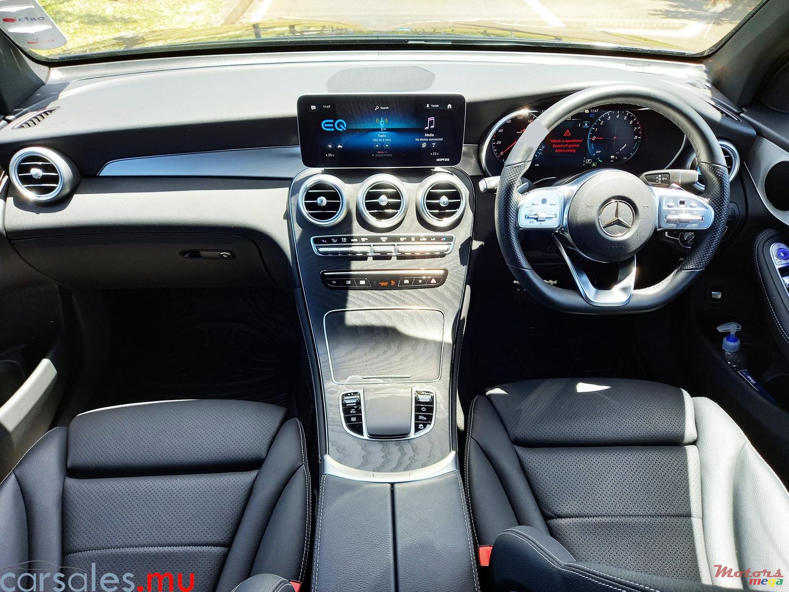 2021' Mercedes-Benz GL-Class GLC300e photo #6