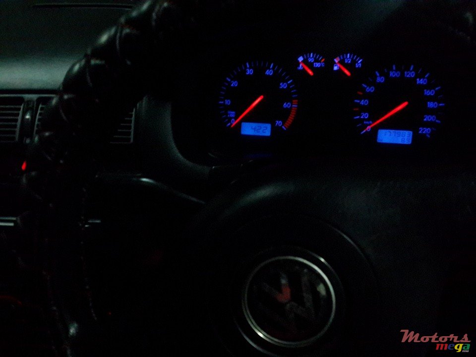 1999' Volkswagen Golf IV Mk4 photo #6