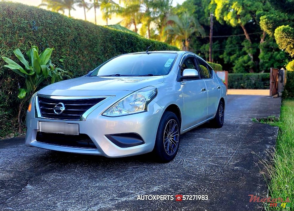 2014' Nissan Latio photo #2