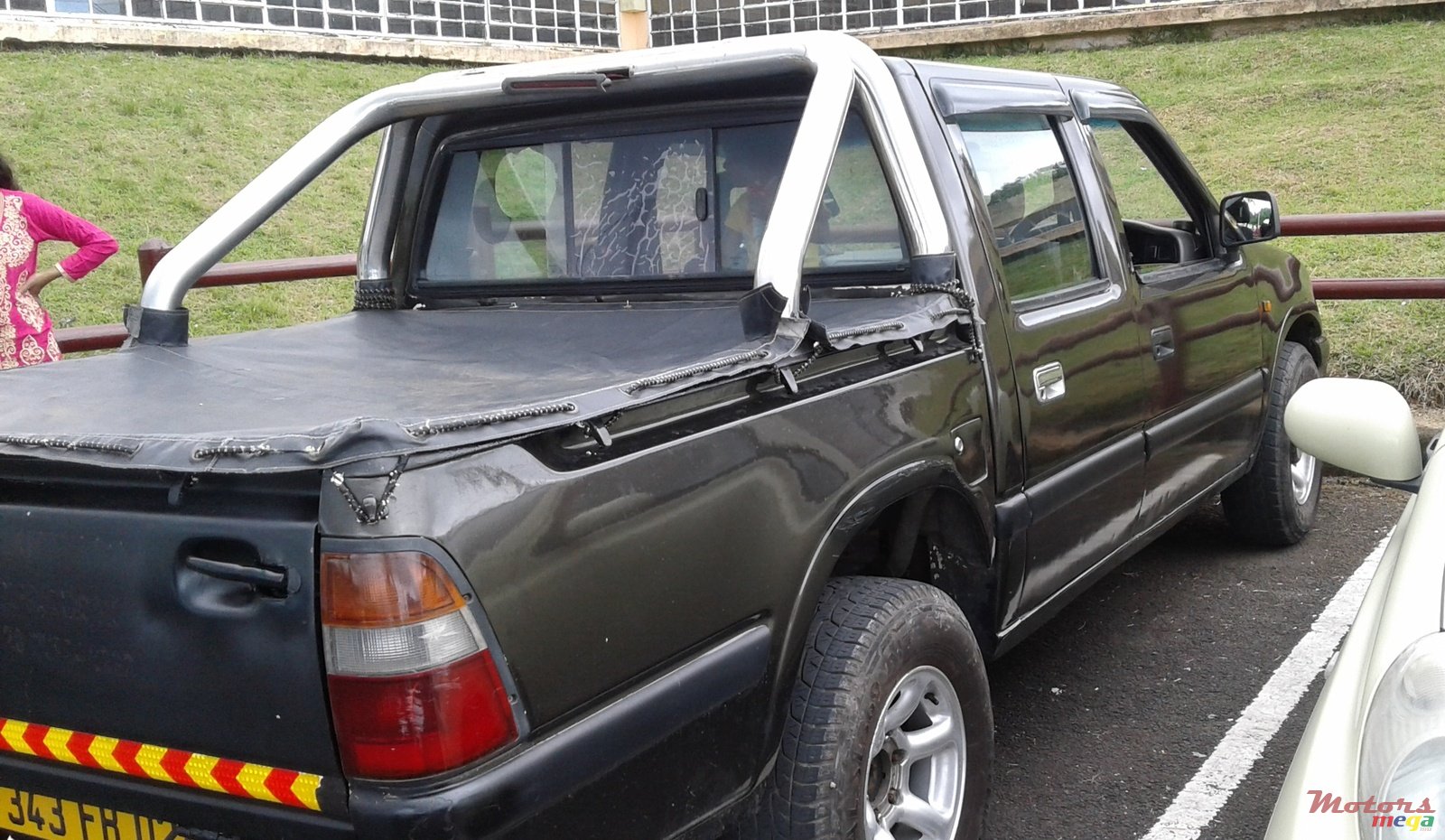 2002' Isuzu KB Series photo #2