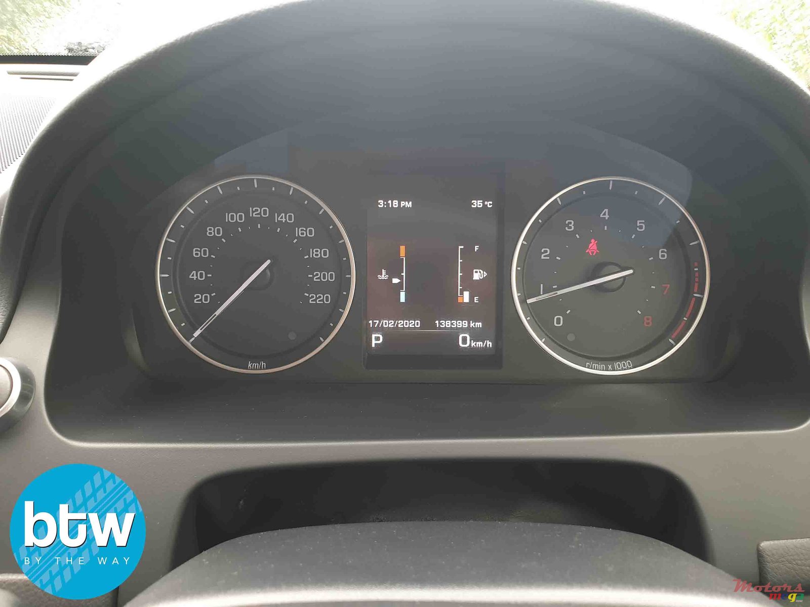 2014' Land Rover Freelander 2 Si4 S photo #7