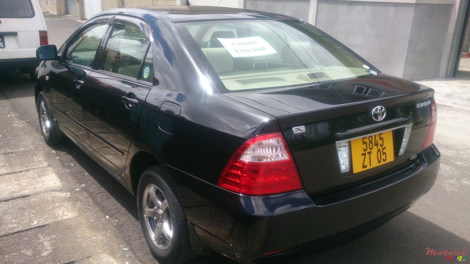 2005' Toyota Corolla NZE  photo #1