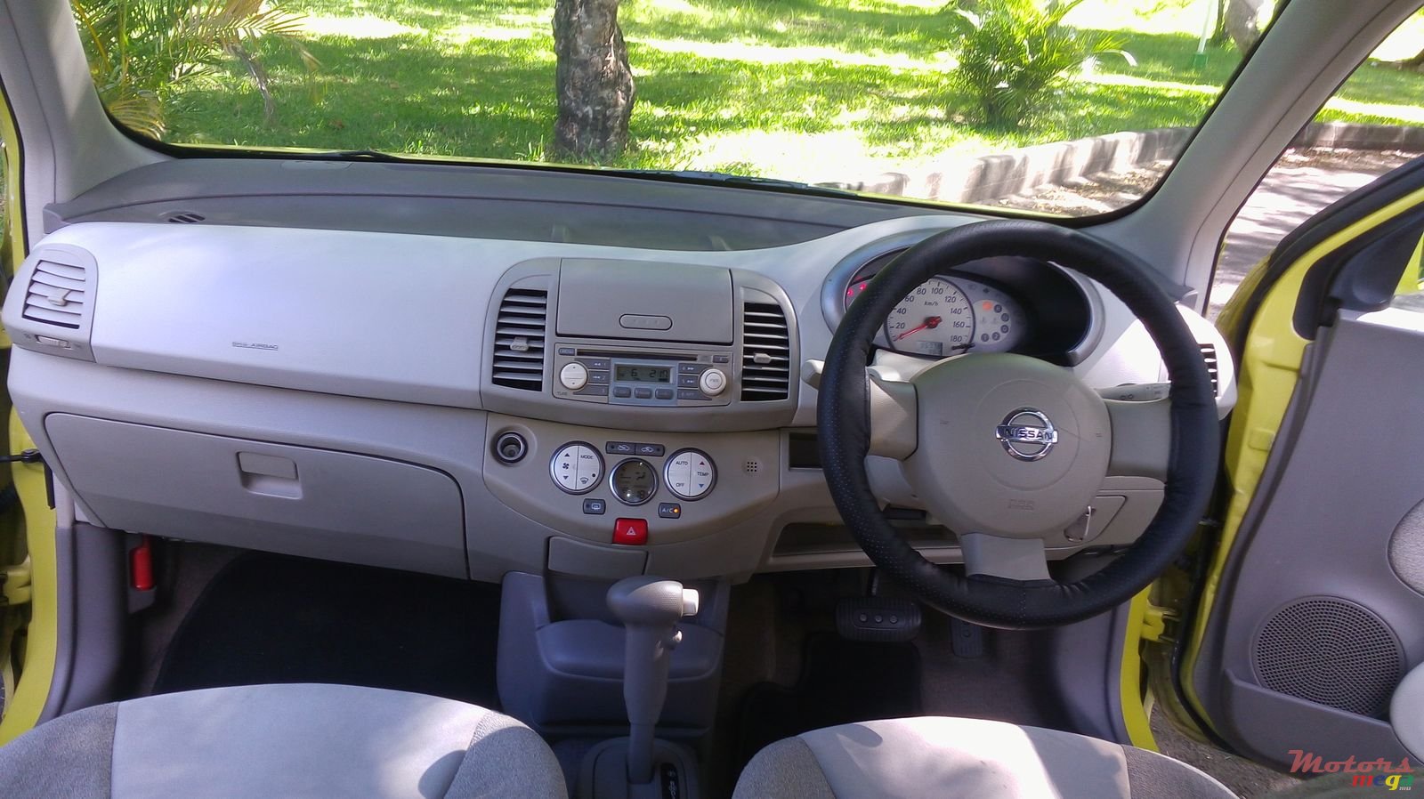 2006' Nissan March photo #6