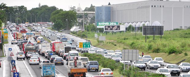 “Road Rage”: “Une Moyenne annuelle de 63 cas à Maurice contre seulement 36 à Singapour ! »,  selon Alain Jeannot (PRAT)