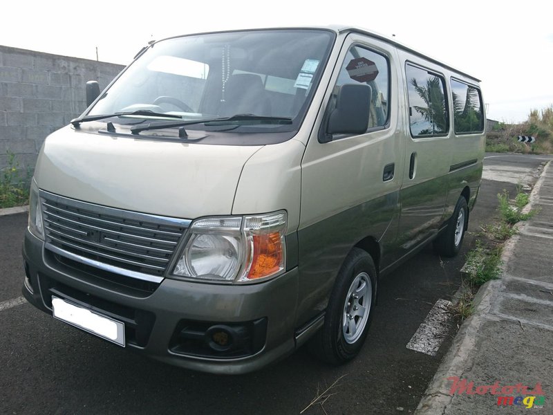 2007' Nissan Urvan photo #1
