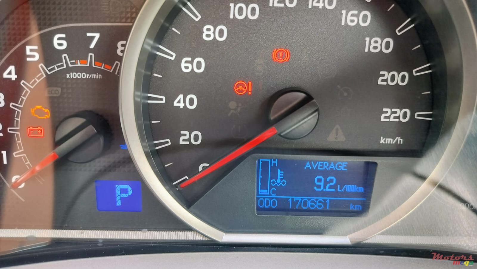 2014' Toyota RAV4 none photo #3