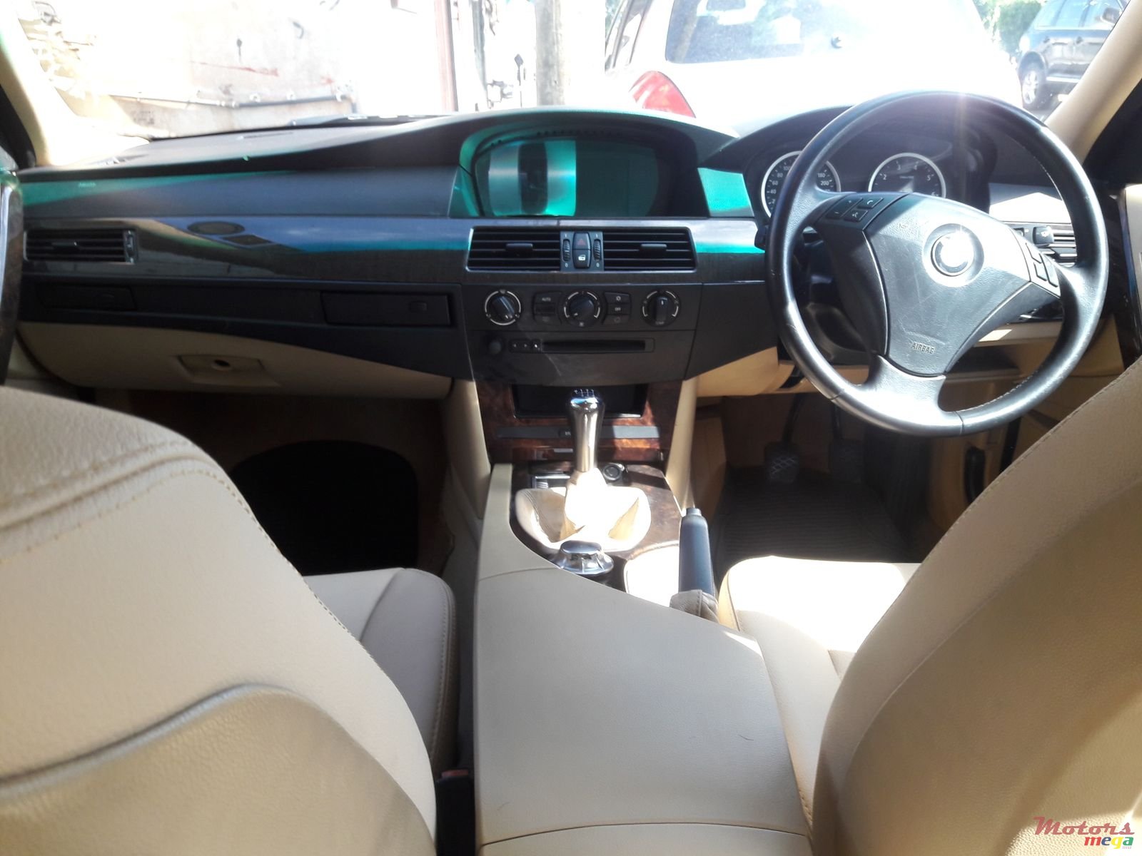 2005' BMW 520 photo #6