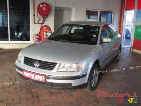 2000' Volkswagen Passat 1590cc INJECTION photo #1