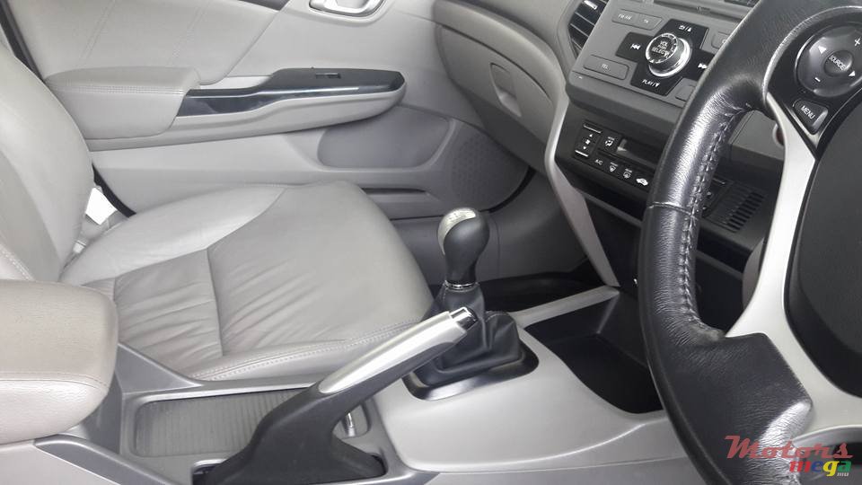 2013' Honda Civic photo #5
