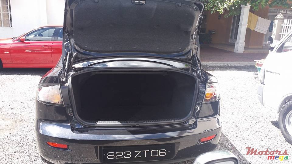 2006' Mazda Axela photo #7