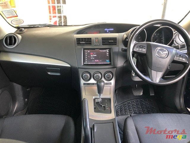 2011' Mazda Axela Sports Filter photo #6