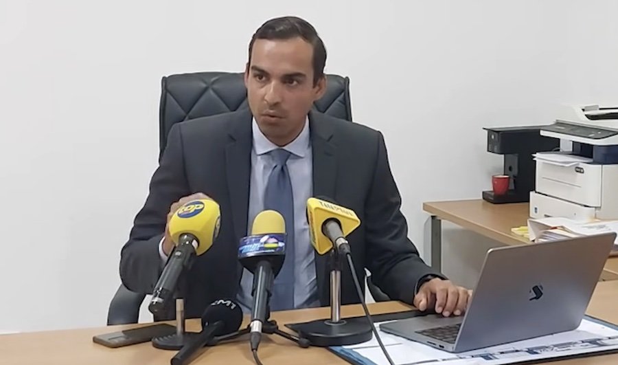 Adrien Duval réclame le retrait de la TVA sur les carburants