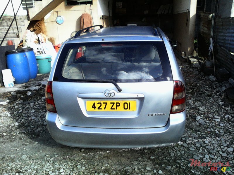 2001' Toyota FIELDER photo #2