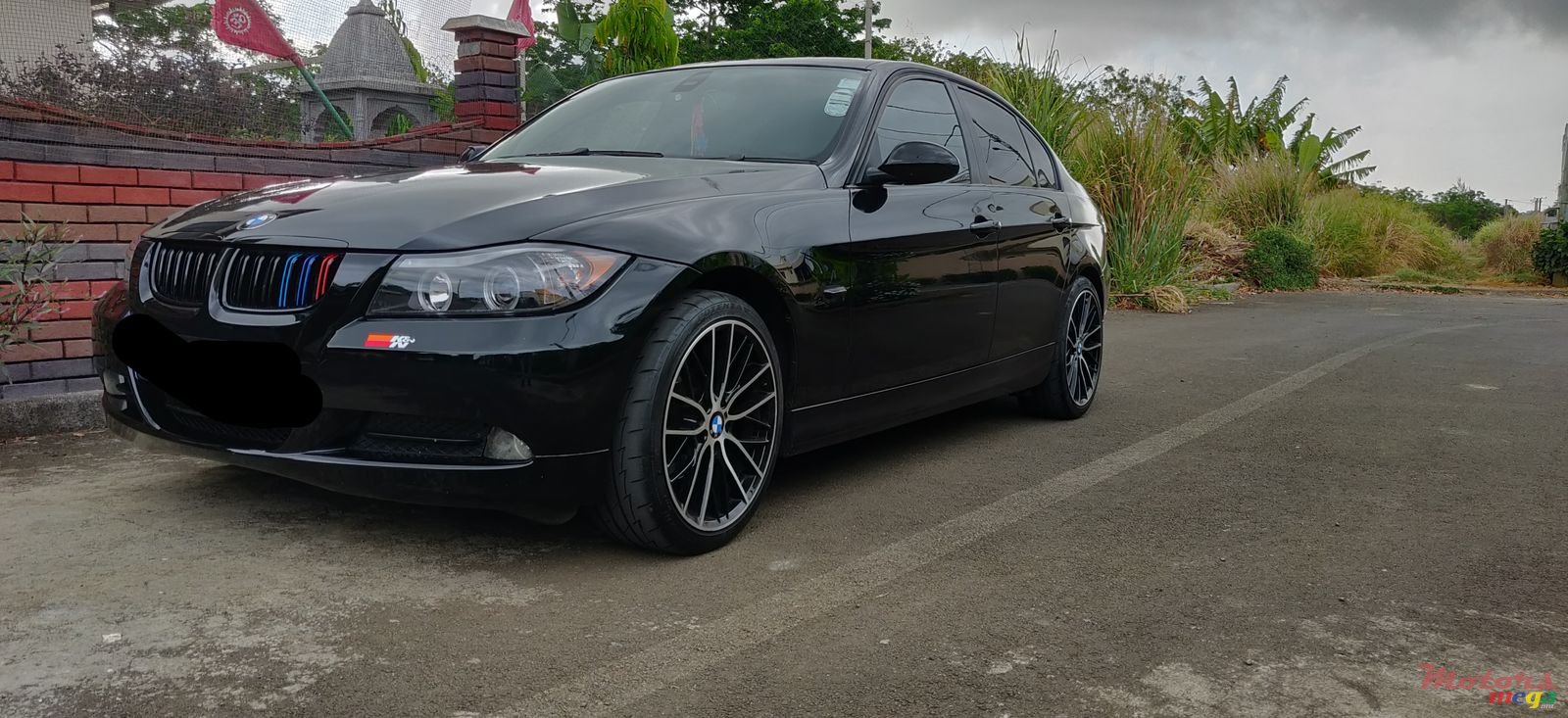 2008' BMW 3 Series Sedan photo #3