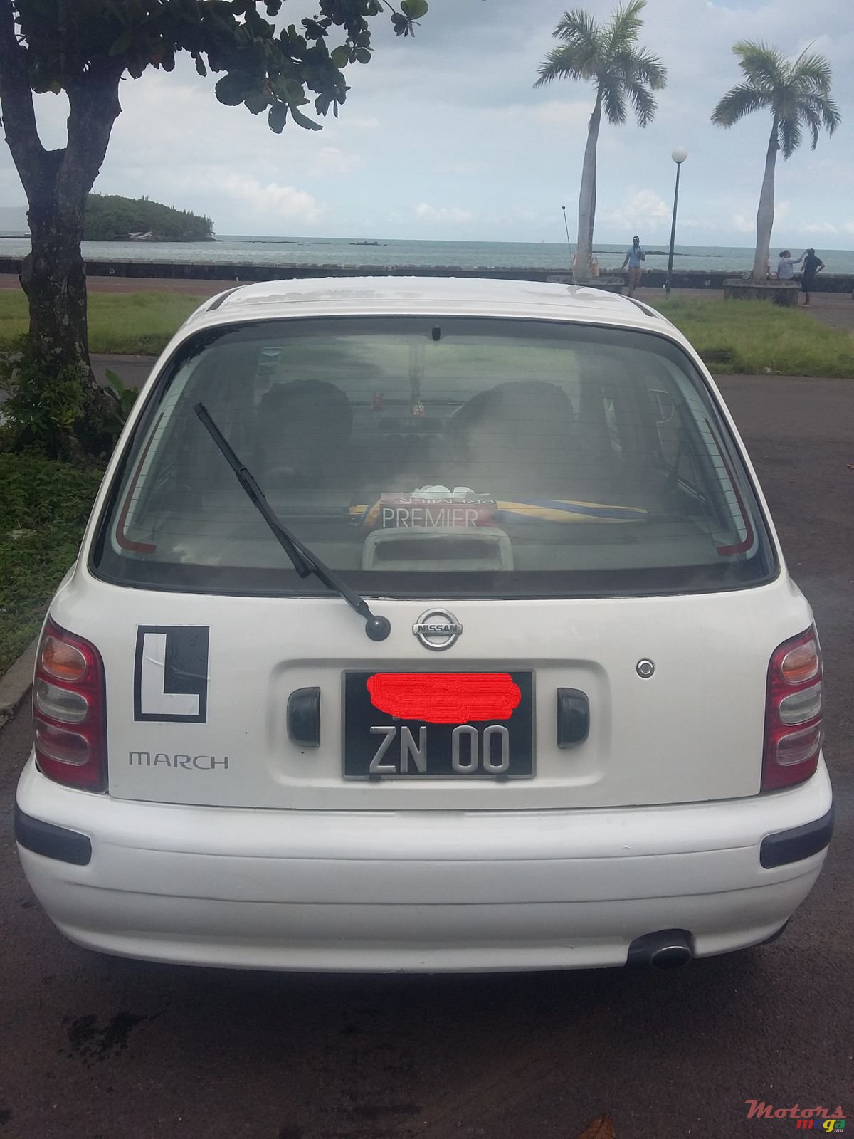 2000' Nissan March photo #5