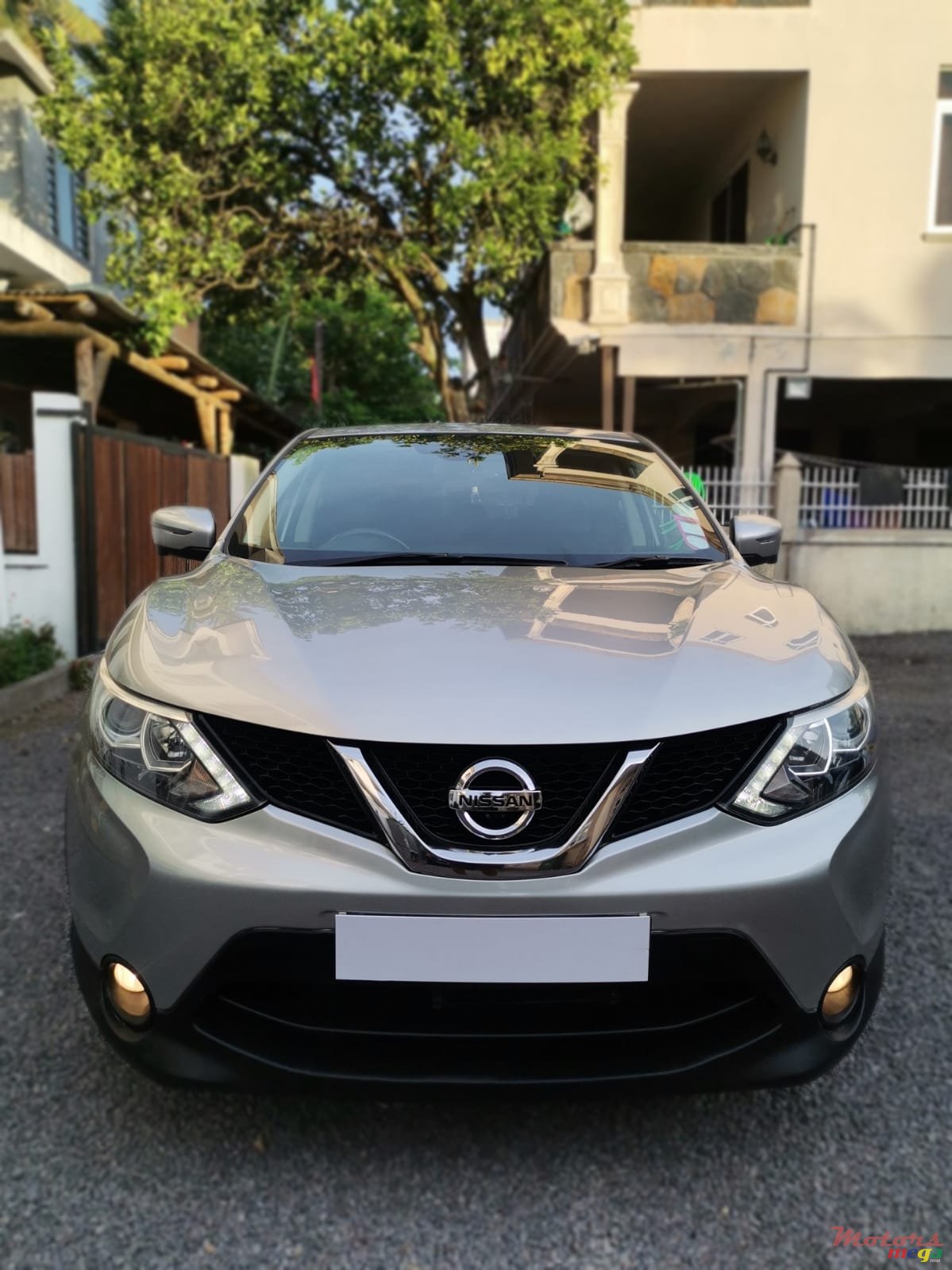 2015' Nissan Qashqai photo #1