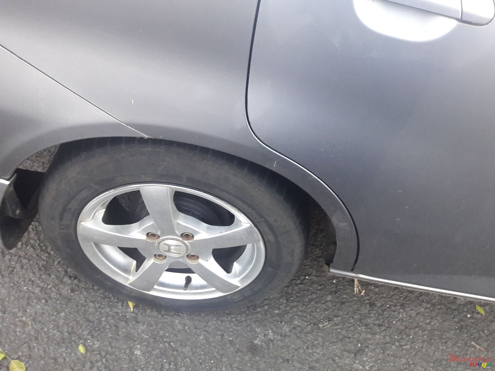 2004' Honda Fit photo #7