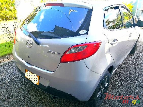 2011' Mazda Demio photo #4