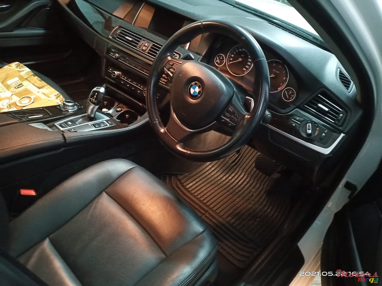 2016' BMW 520 photo #5