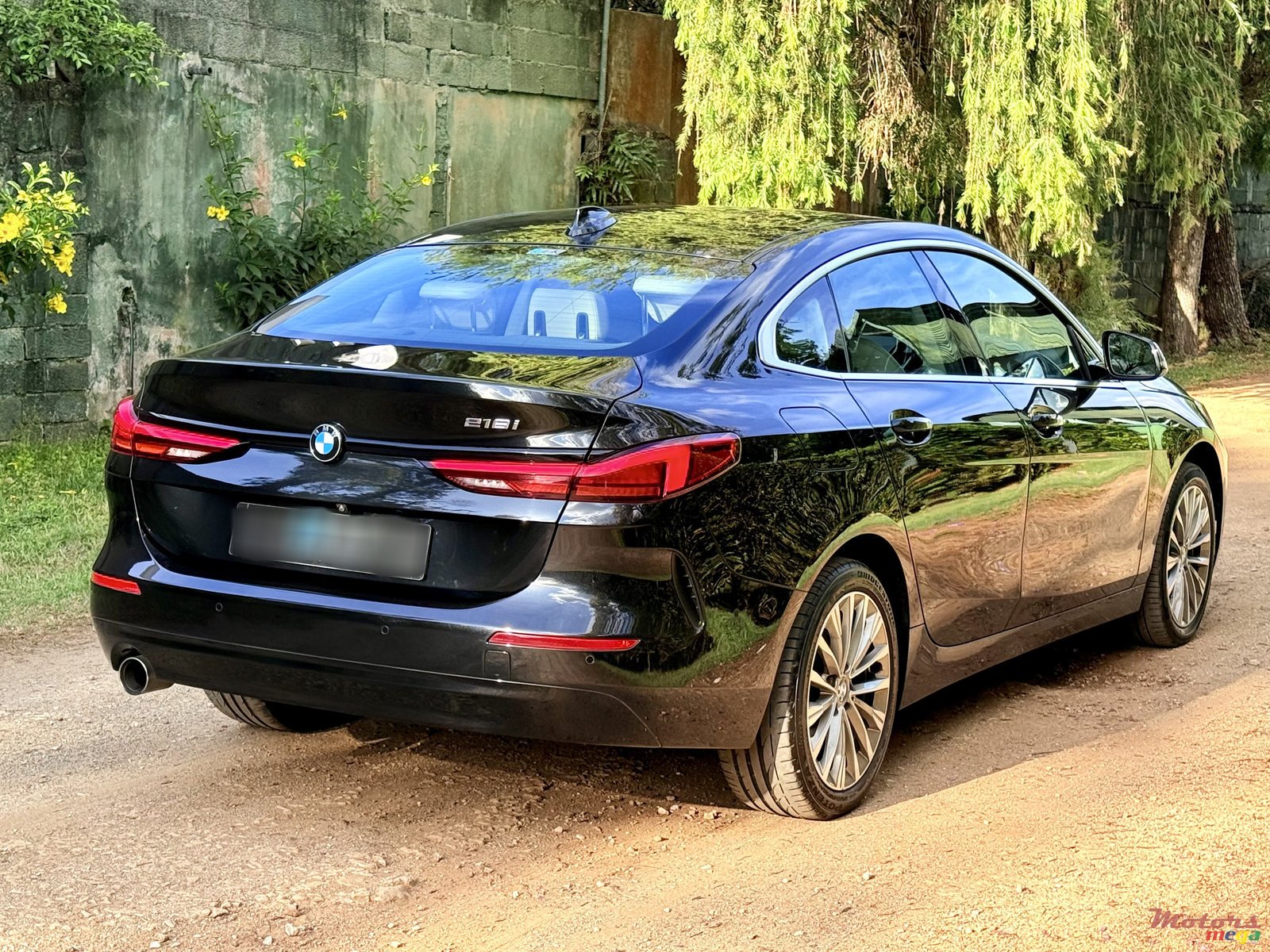 2020' BMW 218 photo #4