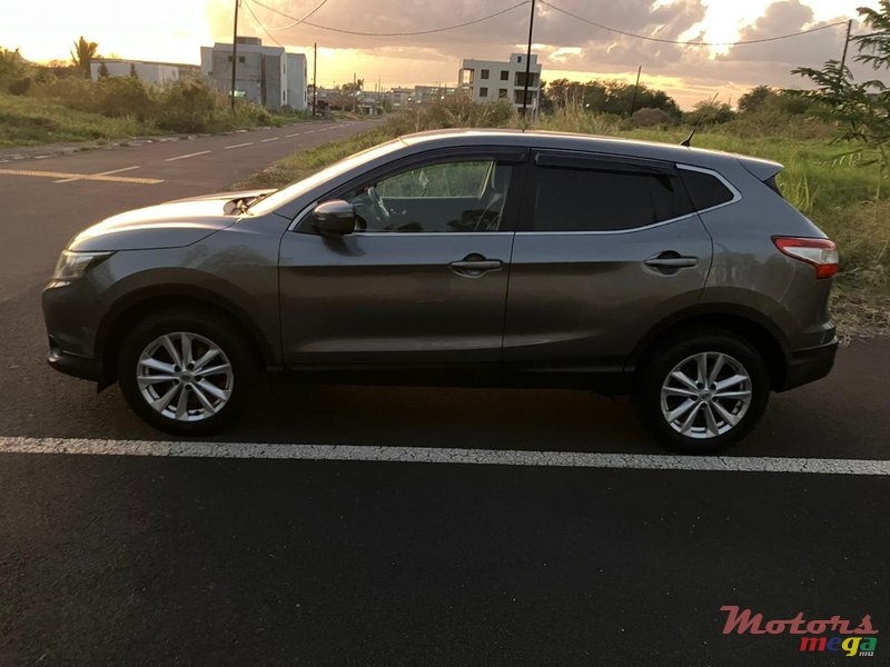 2016' Nissan Qashqai photo #3