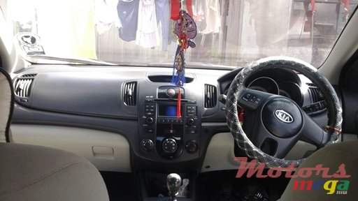 2009' Kia Cerato photo #3
