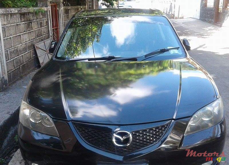 2005' Mazda 3 photo #1