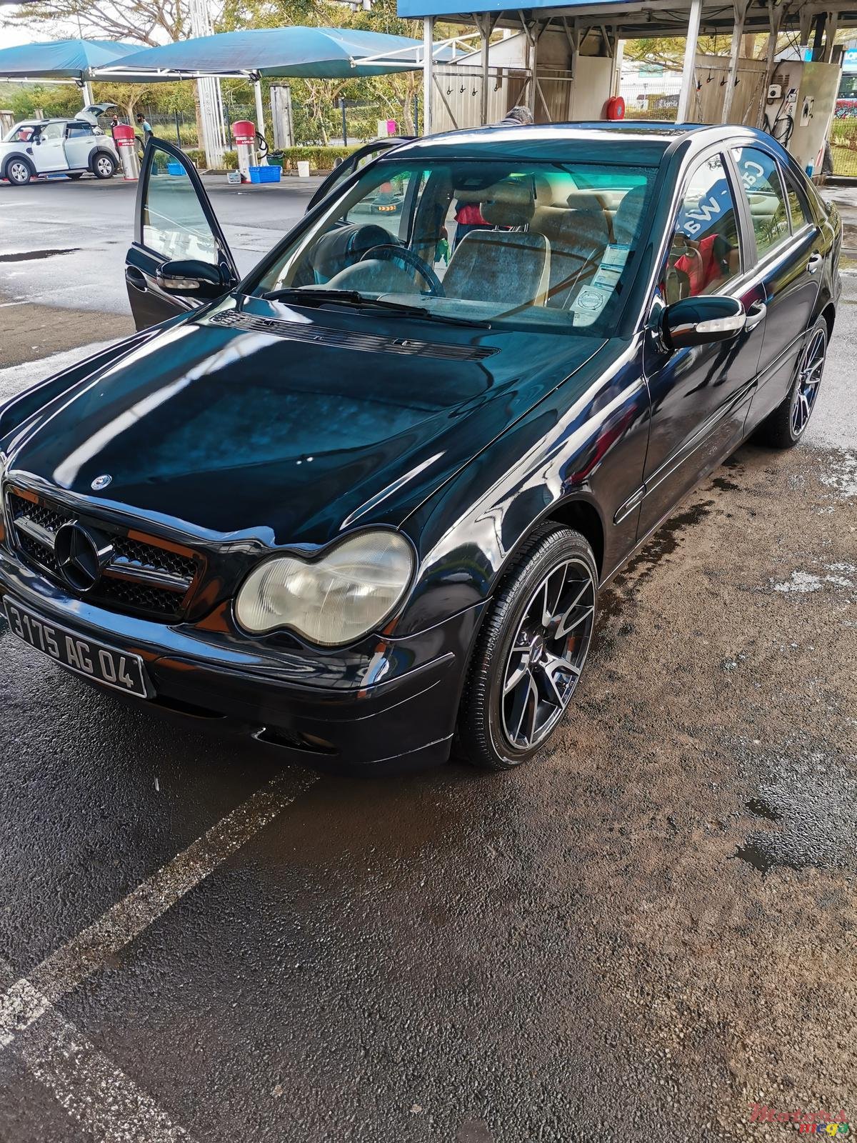 2004' Mercedes-Benz CLA 180 photo #2