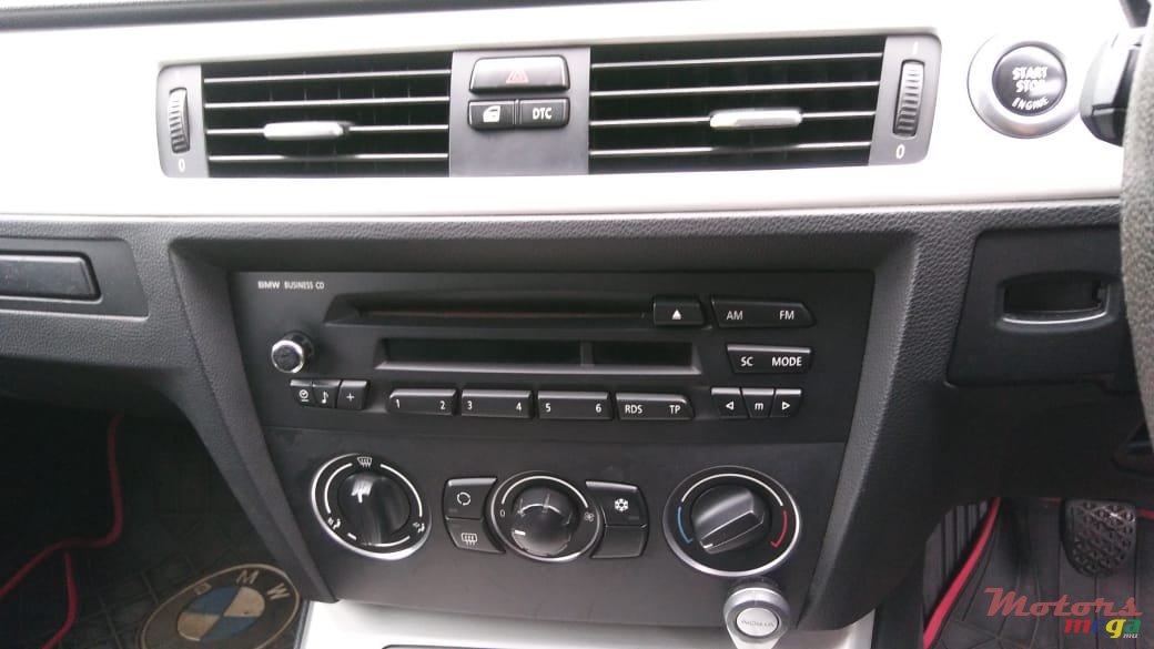 2008' BMW 320 photo #7