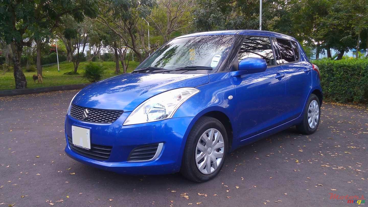 2010' Suzuki Swift photo #1