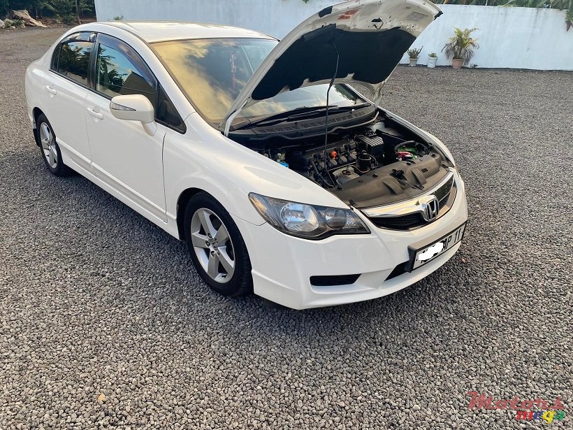 2011' Honda Civic FD4 Auto 1.6L photo #6