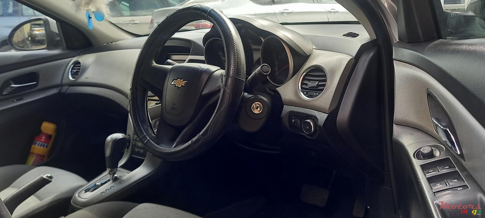 2013' Chevrolet Cruze photo #5