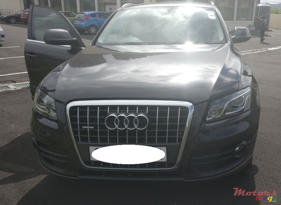 2012' Audi Q5 photo #2