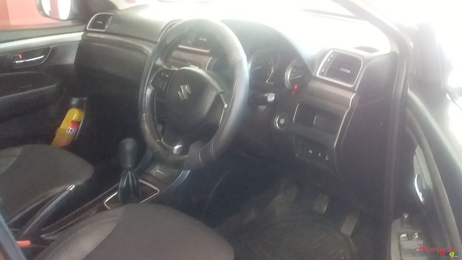 2016' Suzuki Ciaz photo #3