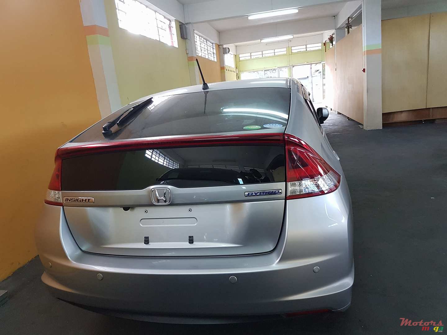 2013' Honda Insight photo #1