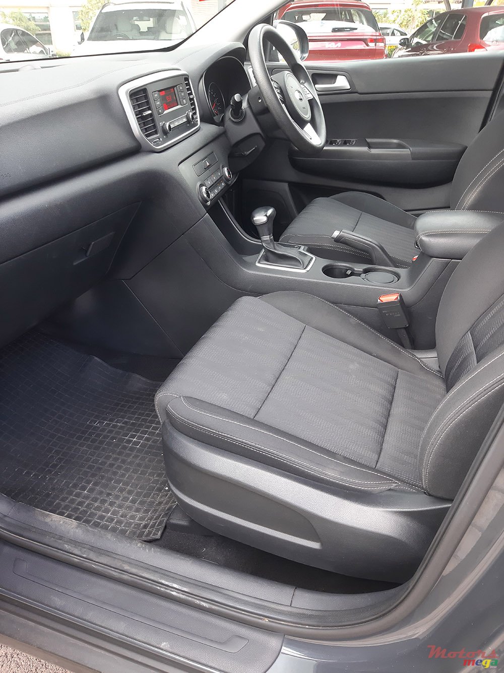 2021' Kia Sportage GDI photo #6