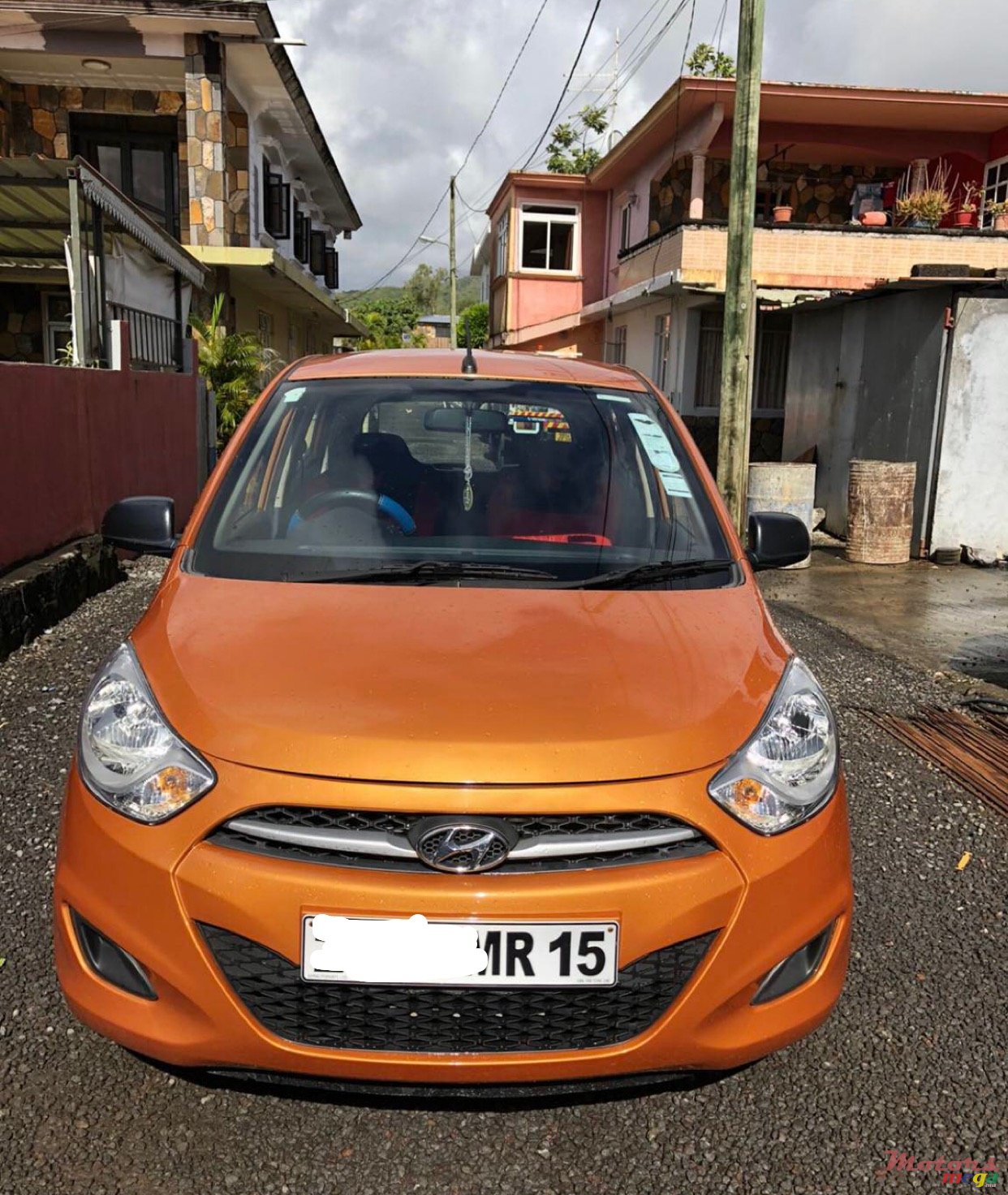 2015' Perodua i10 photo #2