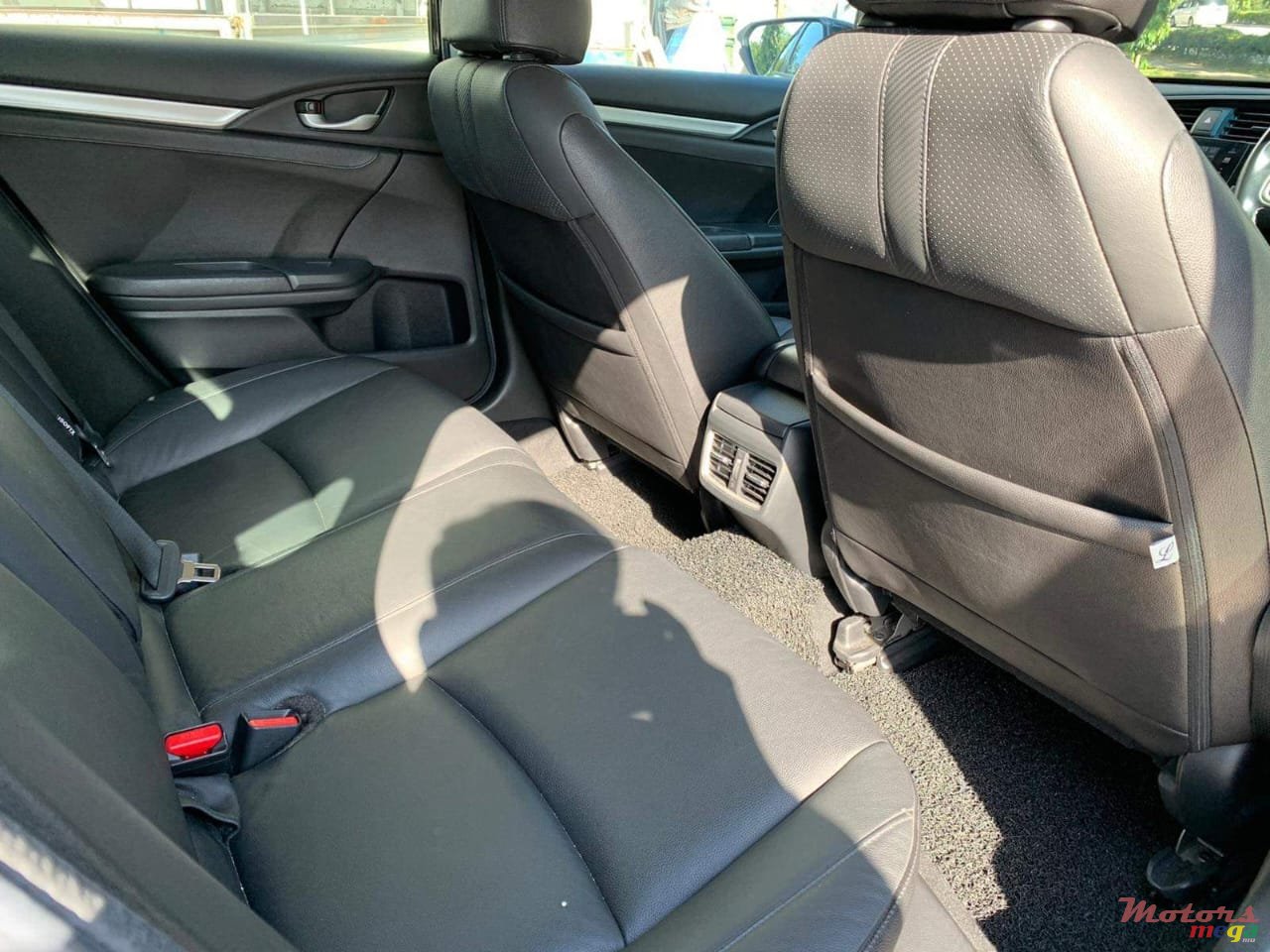 2016' Honda Civic photo #2